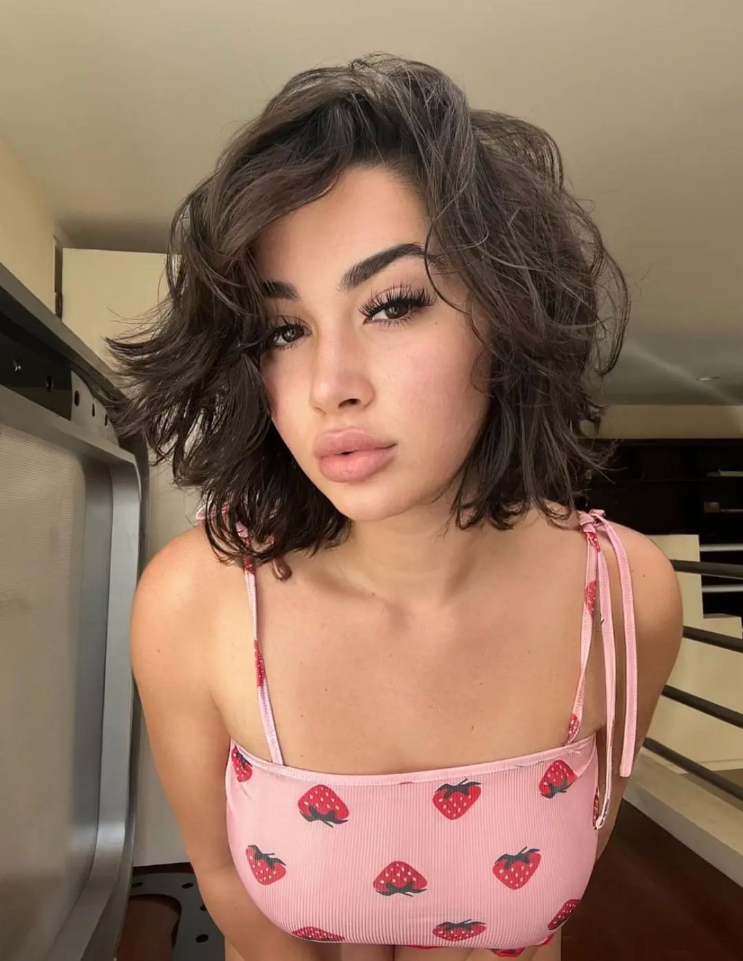 Kılavuzömer Tatlı Bir Aşk Bayan Escort İlayda