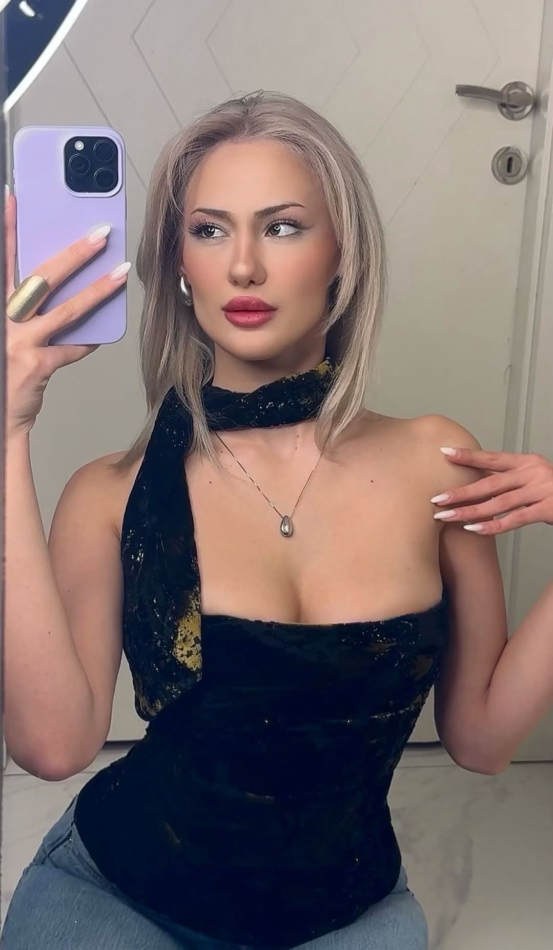Beyceli Kesinlikle Özel Kadın Escort İpek