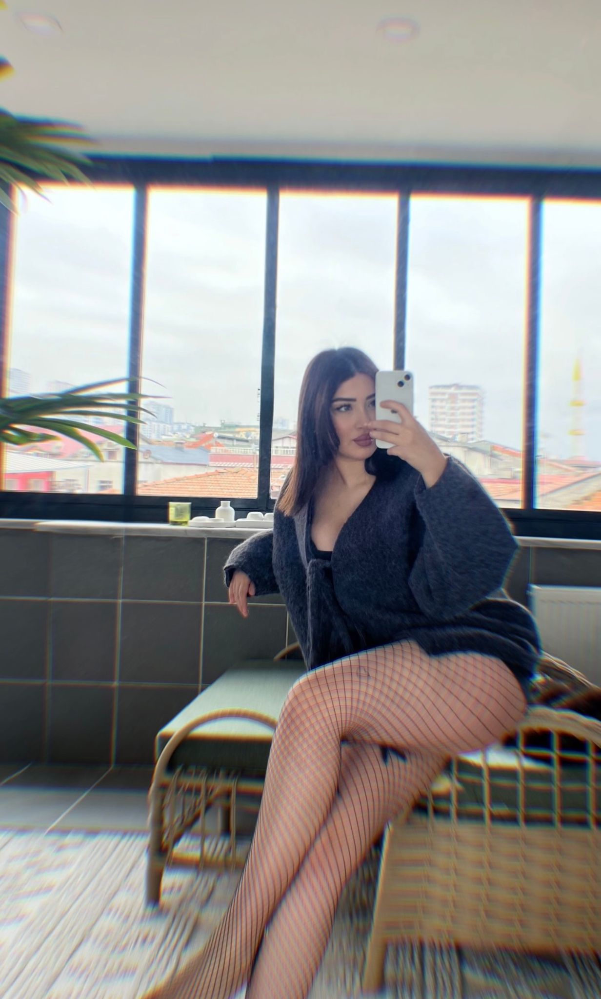 Yenikent Bilinçli Kadın Escort Bayan Hilal